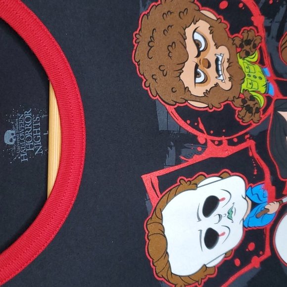 NEW HALLOWEEN HORROR NIGHTS UNIVERSAL STUDIOS MEDIUM TSHIRT UNISEX - Picture 3 of 8